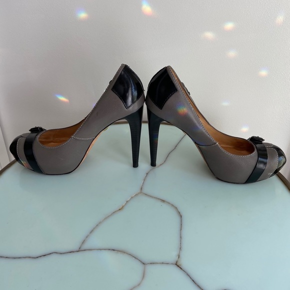 L.A.M.B. ‘Layard’ Platform Pumps by Gwen Stefani - Picture 4 of 13